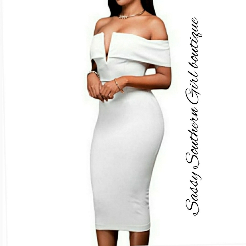 🆕⭐ White off shoulder bodycon dress